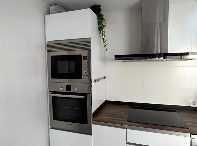 Acogedora Y Moderna Casa En Pueblo